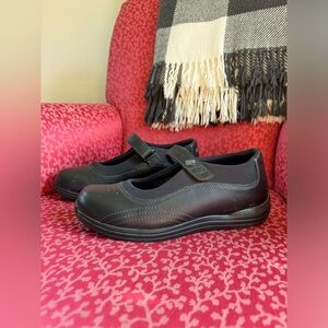 Drew Shoes Rose, Mary Jane, Black, Size 8 1/2